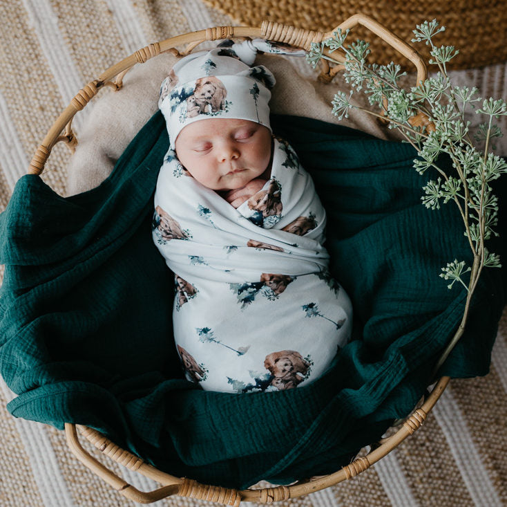 Beautiful swaddle sets from Snuggly Jacks are now exclusively available in Hong Kong on Sugarbird Kids. Perfect for birth announcement or newborn photo shoot.