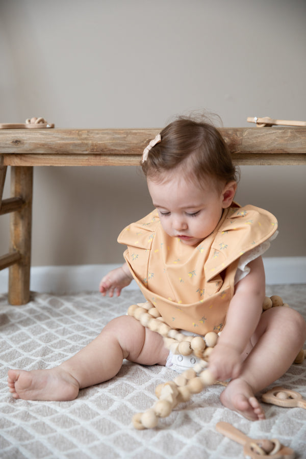 Lemon Frill | Snuggle Bib Waterproof