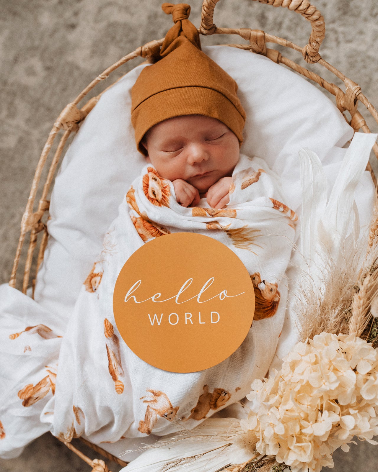 Lion Organic Muslin Wrap