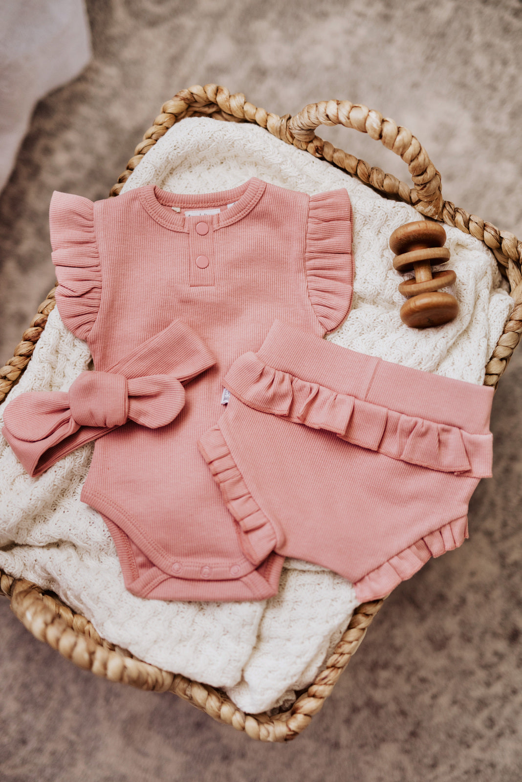 Rose Ribbed Topknot