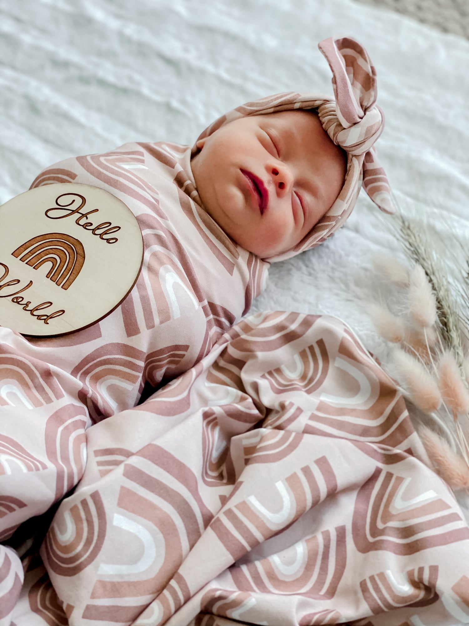 Beautiful swaddle sets from Snuggly Jacks are now exclusively available in Hong Kong on  Sugarbird Kids. Perfect for birth announcement or newborn photo shoot.
